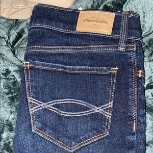 Abercrombie dark knee length shorts for girls